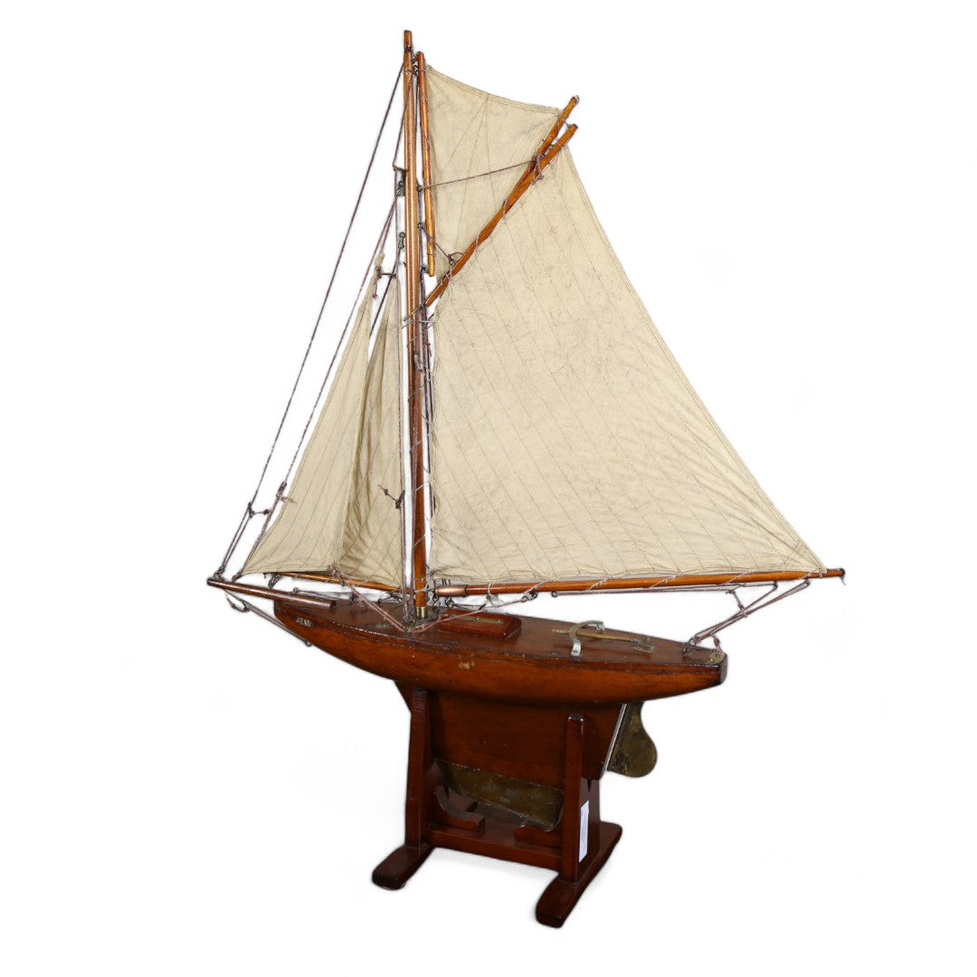 Antique Model Pond Yacht